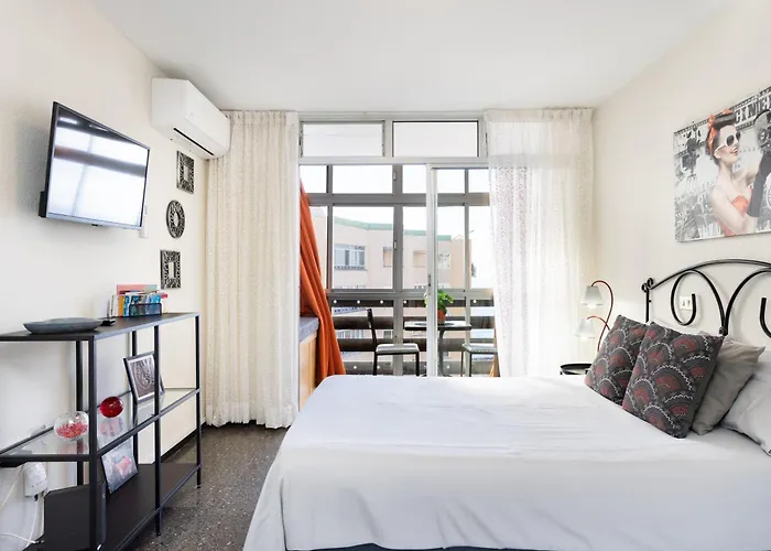 Home2Book Candemar Ocean View
